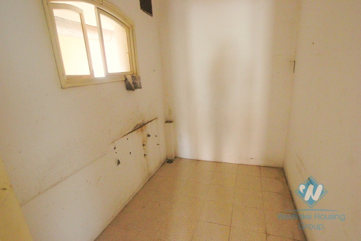 Unfurnished house for rent in Nghi Tam Street, Tay Ho, Hanoi, Good to making School, office